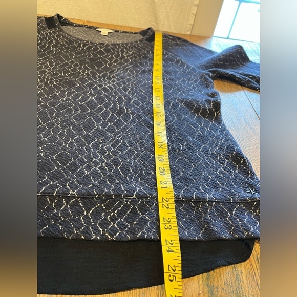 CALVIN KLEIN navy & gray women’s top size M - Picture 5 of 11